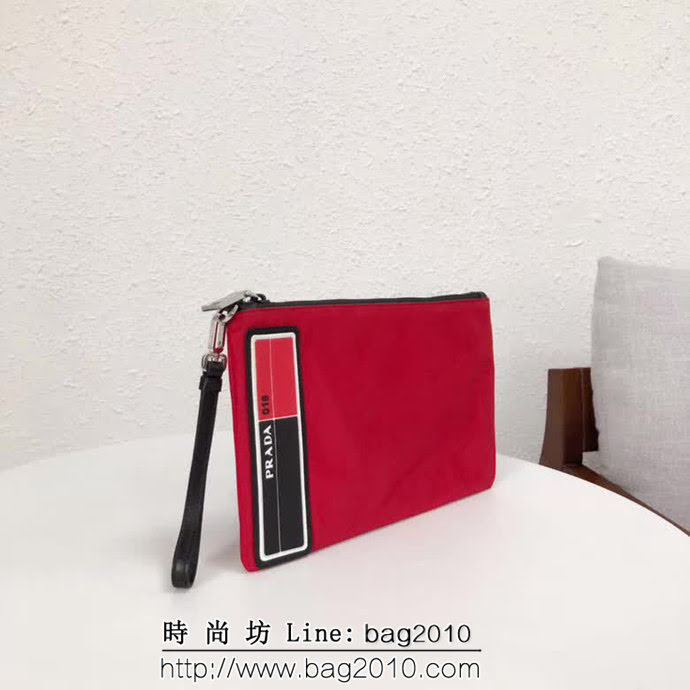 PRADA普拉達 新款 橡膠徽標 時尚手拿包 男女共用款 2NH006 DD1731